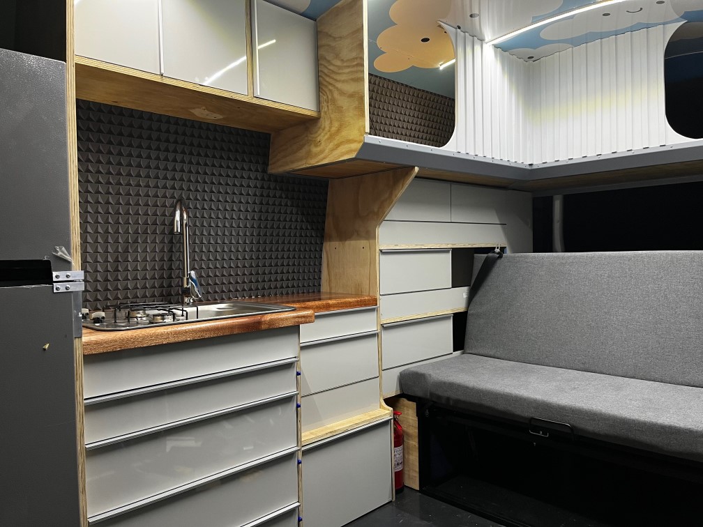T5 Modern Africana Camper